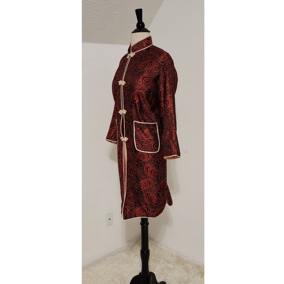 Red Metallic Brocade Jacket - Picture 3 of 13